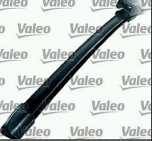   () Valeo 700+600 .